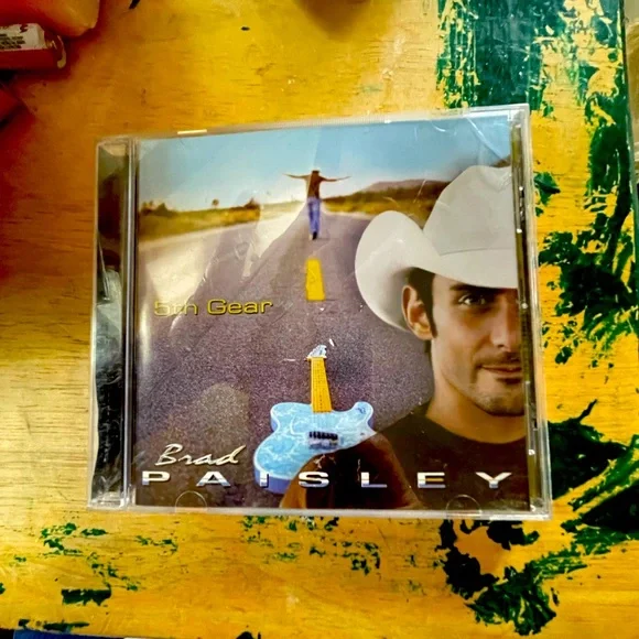 Country music CD - Picture 1 of 1